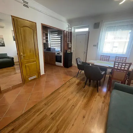 Kosbor Apartman *